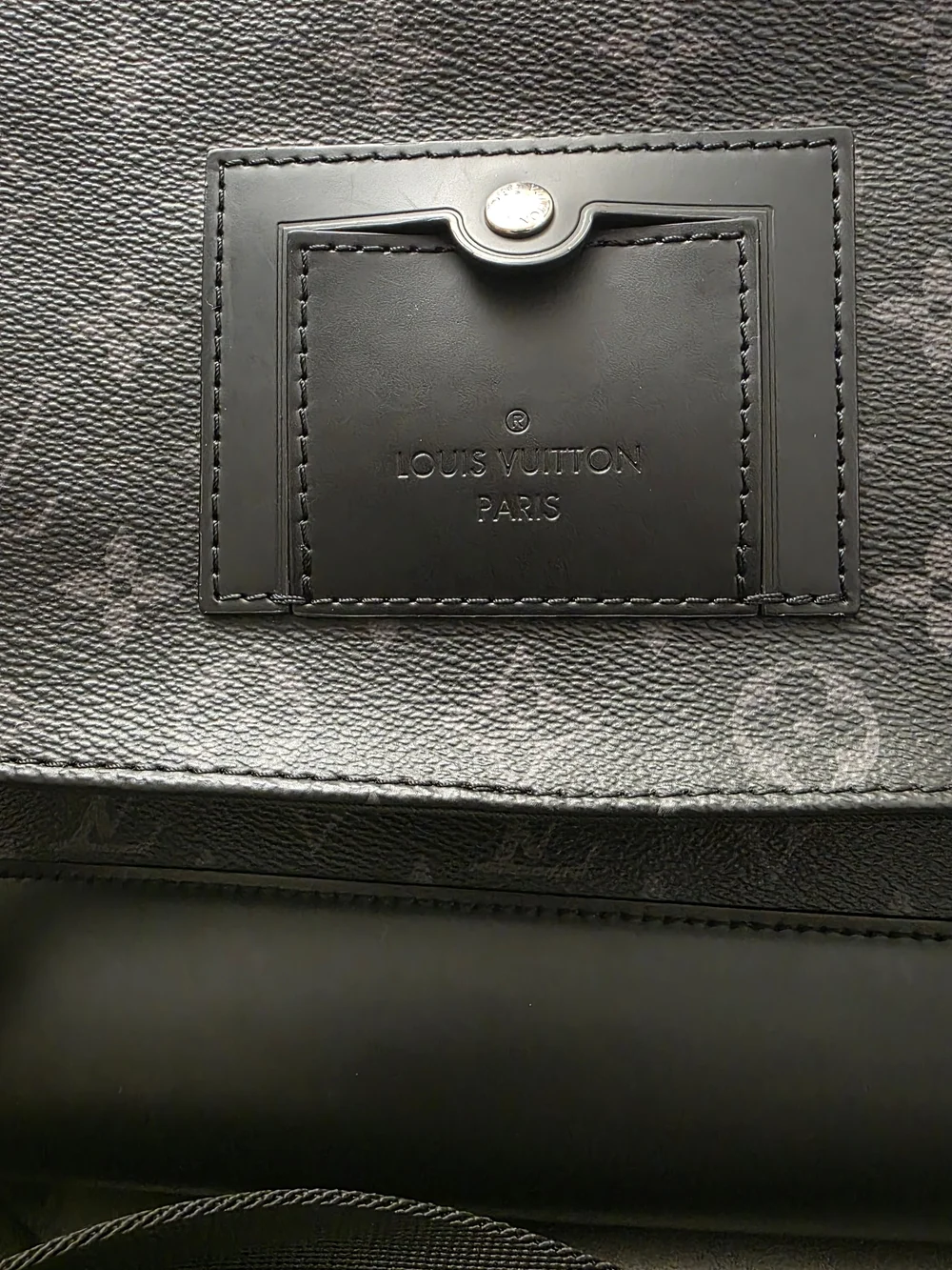 Louis Vuitton Black Monogram Eclipse Canvas Messenger Bag